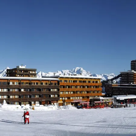 3 Pieces, Balcon, 6 Pers, Sur Les Pistes, Wifi, - Fr-1-455-241